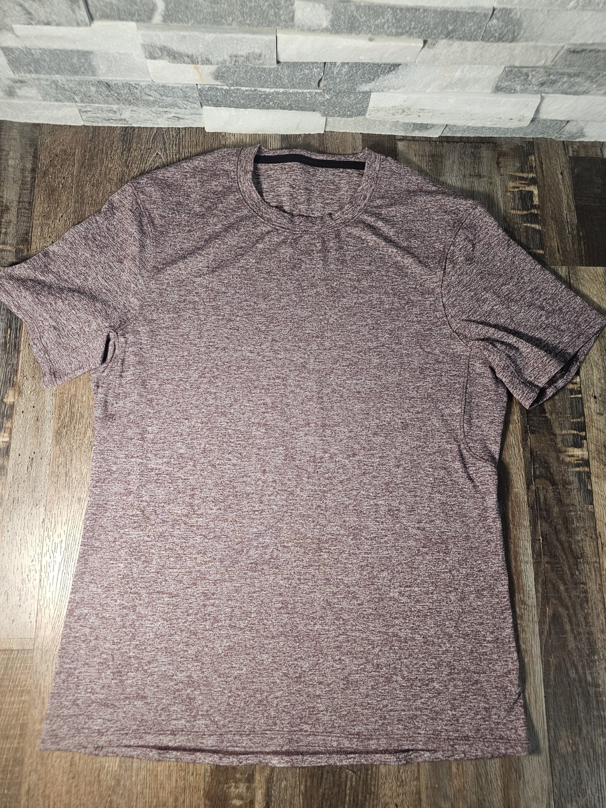 Lululemon Men's Metal Vent Tech Short Sleeve Shirt Red Heathered Unk Size gallery