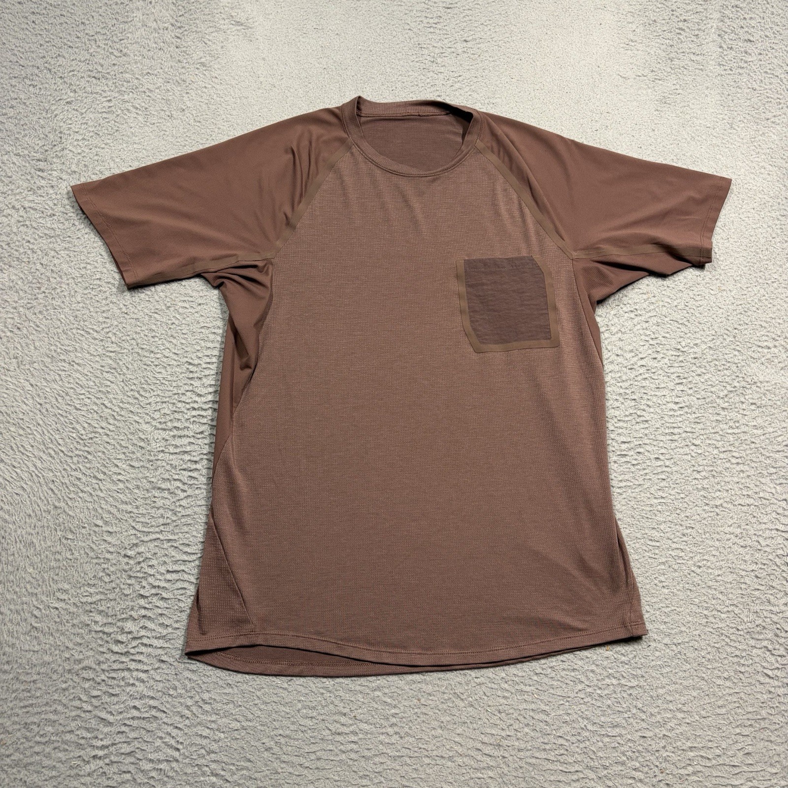 Lululemon Ventilated Hiking Shirt Size Small Dark Oxide Brown Top Short Sleeve gallery