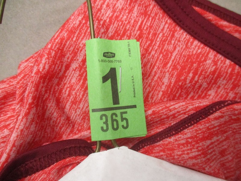 Under Armour HEAT GEAR Size SM Mens Red Temperature Control Athletic Tank 365 gallery