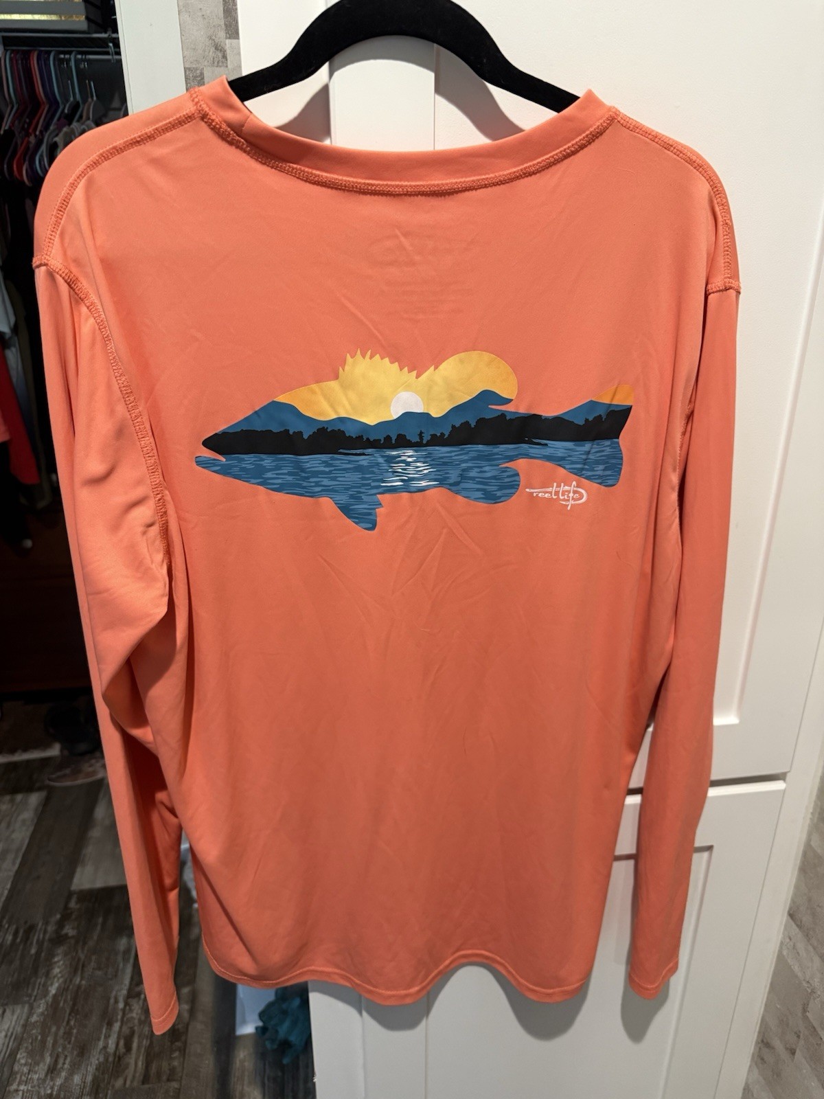 Reel Life men’s size XL coral long sleeve rash guard T-shirt gallery