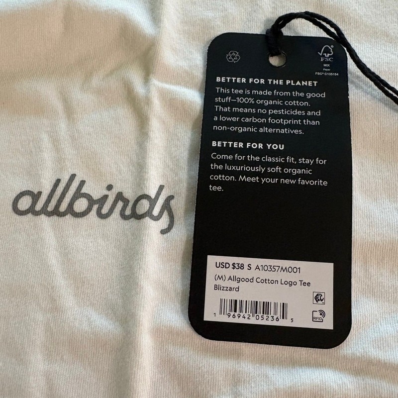 Allbirds NWT Men's Blizzard White All Good Cotton Logo T-Shirt Size S gallery