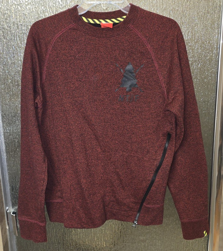 Nike NT/F Mens Small Top Maroon Pullover Sweatshirt Long sleeve Athletic Comfort gallery