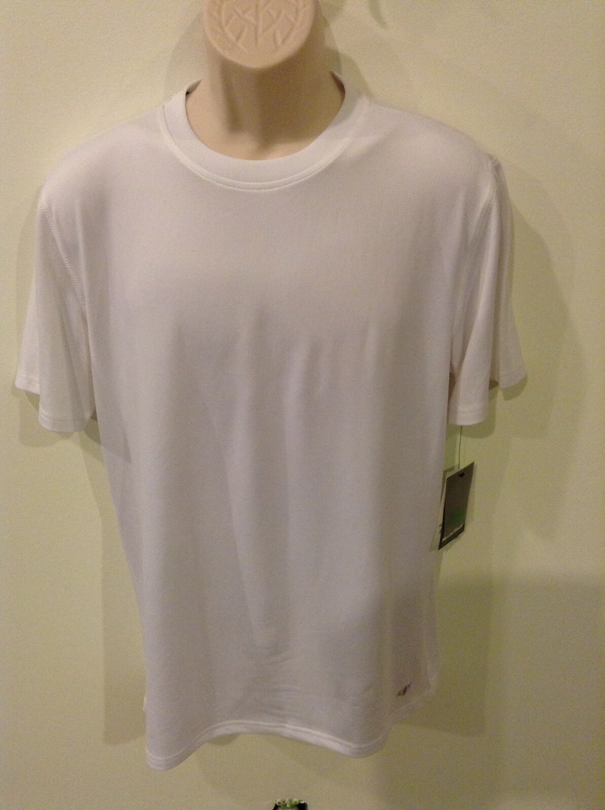 MENS NORDIC TRACK NT DRI WHITE SHORT SLEEVE POLYESTER SHIRT SIZE SMALL gallery