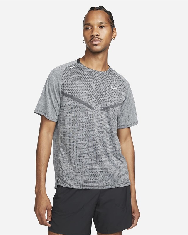 Nike Dri-FIT ADV Run Division Tech Knit Gray Running Shirt DM4753-084 Men’s XXL gallery