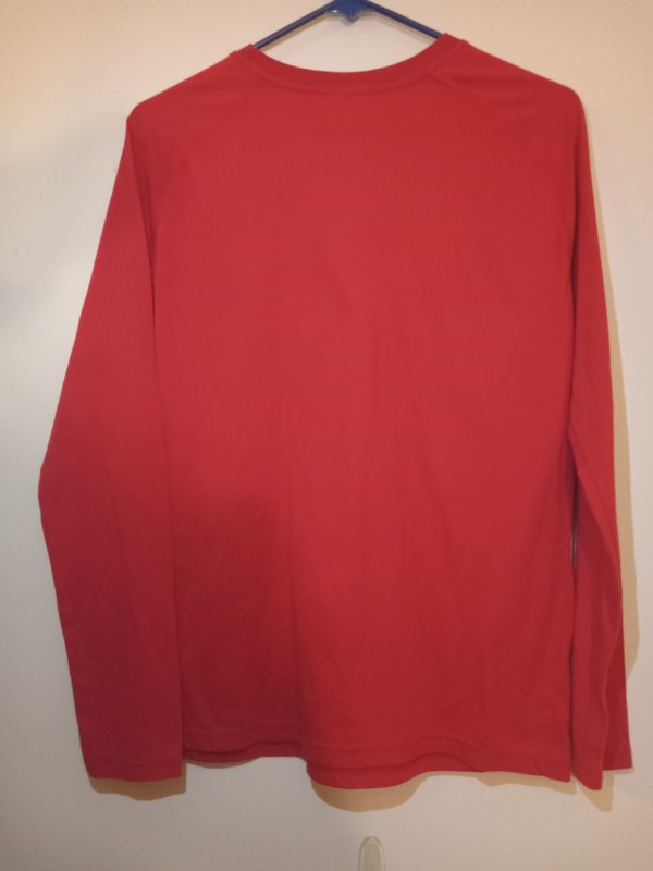 Performance Blend Long Sleeve Tee Sz. Small (34-36) Red. From Athletic Works.. gallery