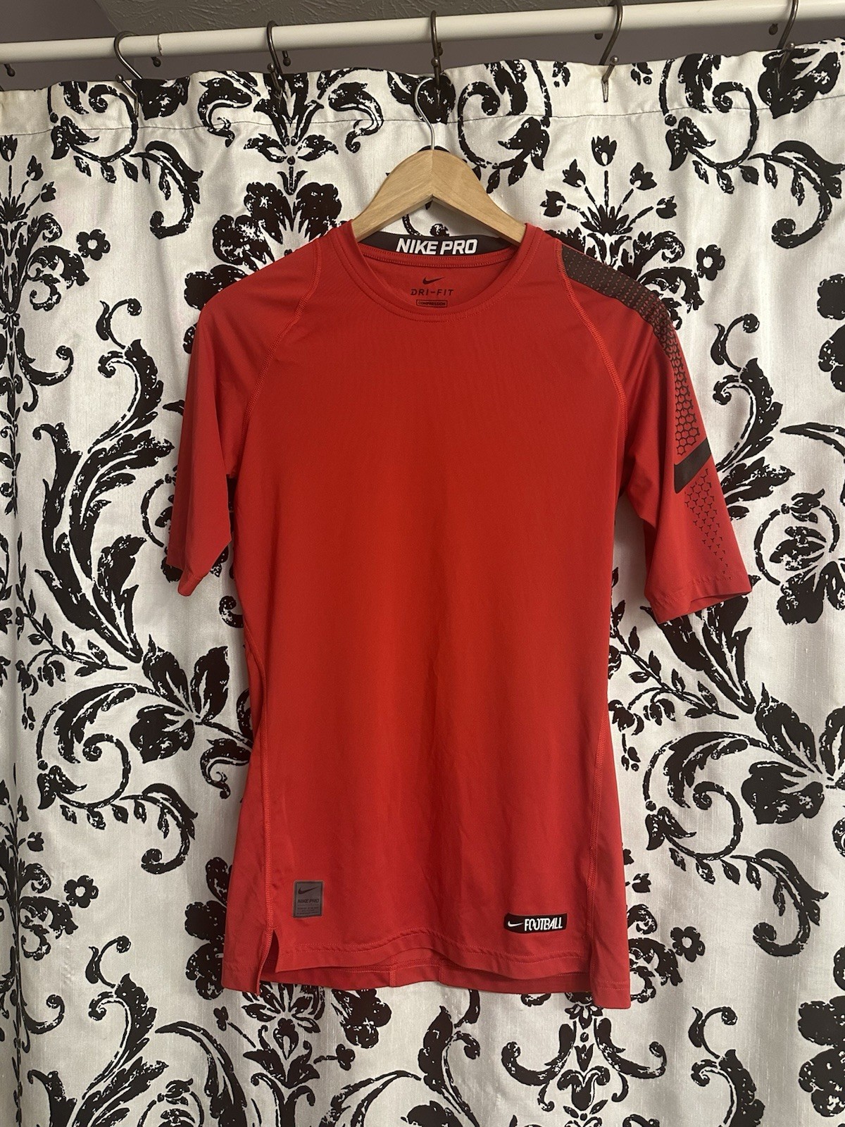 Nike Pro Dri Fit Compression Football Red Shirt Mens Medium gallery