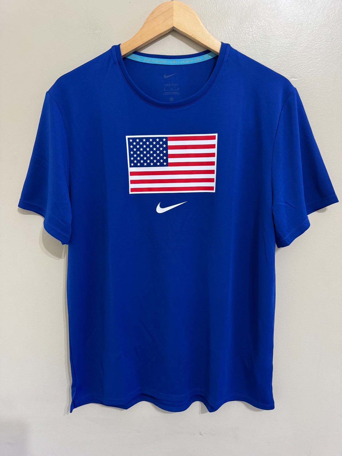 Nike Dri-FIT USA Track & Field Miler Running Shirt Top FJ3412-417 Mens M NEW gallery