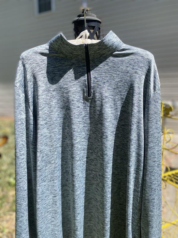 Real Essentials Men’s Gray Dri Fit 1/4 Zip Pullover Size Large gallery