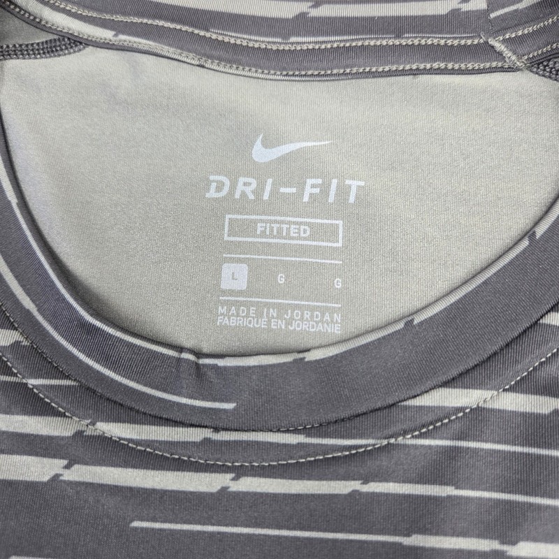 Nike Mens Dri-FIT Training Shirt Black Grey Striped 848061-038 NWT L gallery
