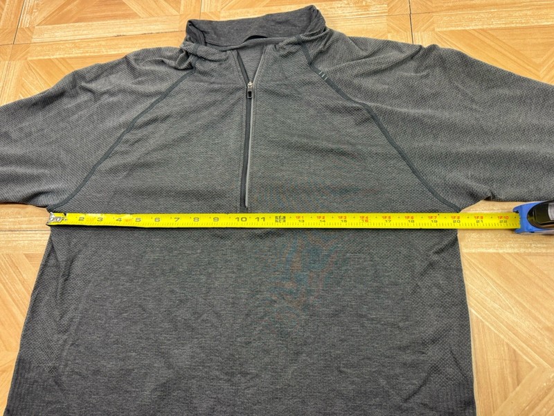 Lululemon Shirt Mens Large Gray Metal Vent Tech Training Performance 1/4 Zip gallery