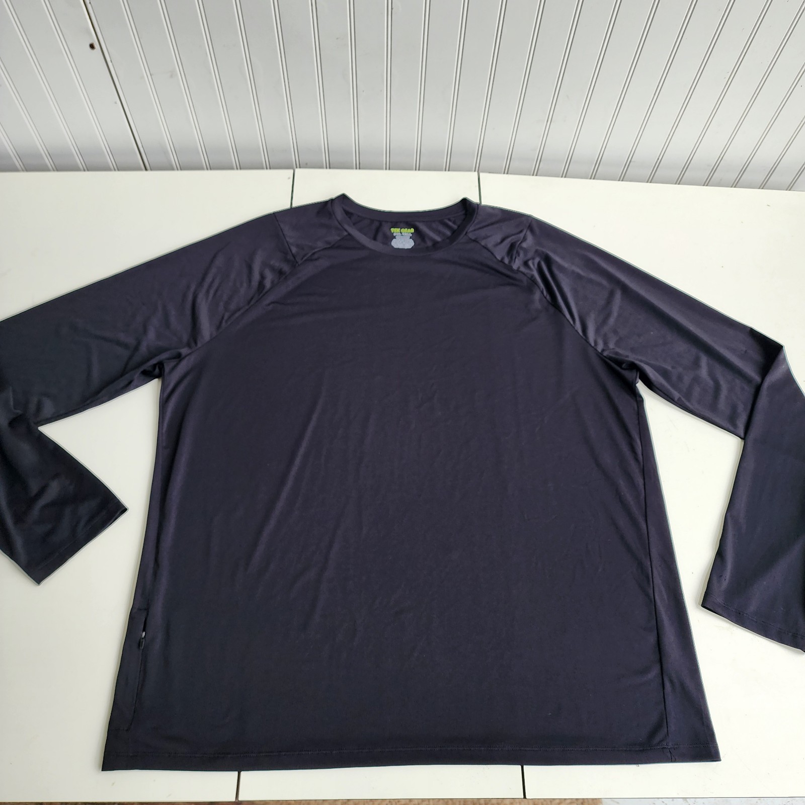 Tek Gear Performance Top Size XXL Tall Long Sleeve Black Wicking Odor Resistant gallery