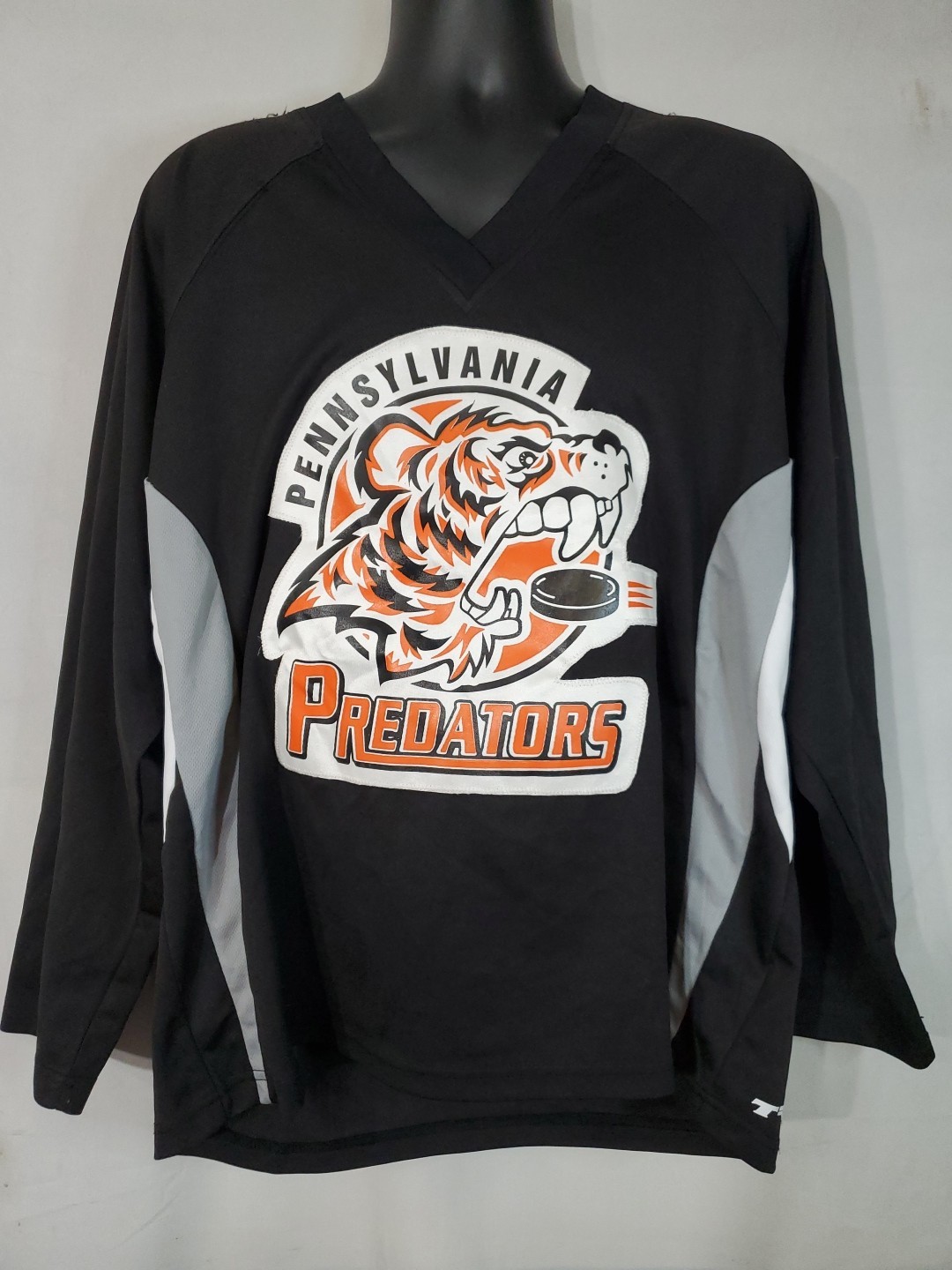 Pennsylvania Predators Jersey Men's Size Large hockey Huge Embroidery Logo Vtg gallery