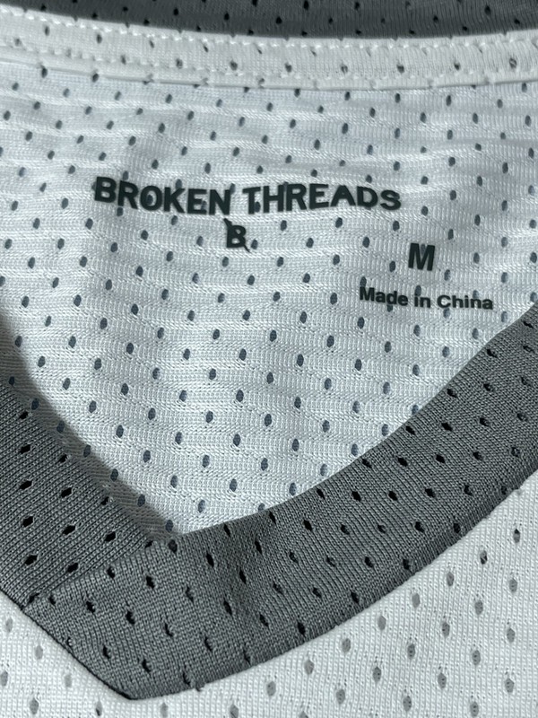 Broken Threads Half Sleeve Camo Casual Shirt Jersey Men's size M gallery