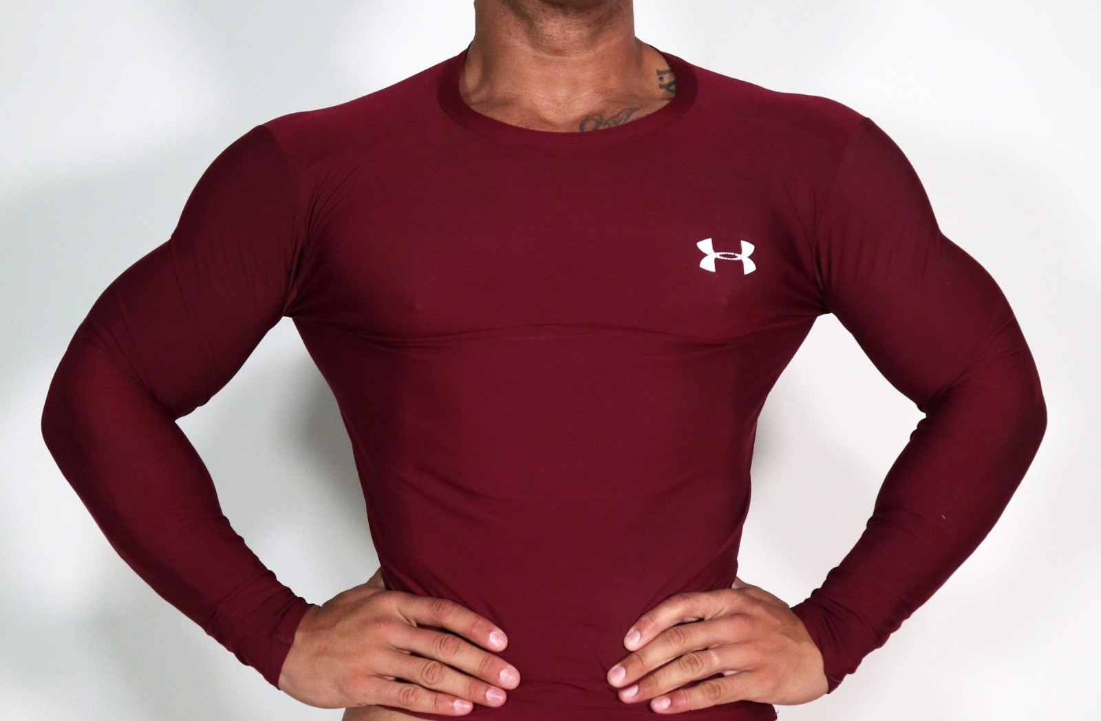 LONG SLEEVE MAROON COMPRESSION SHIRT XL (HOLE ON BACK SLEEVE) gallery