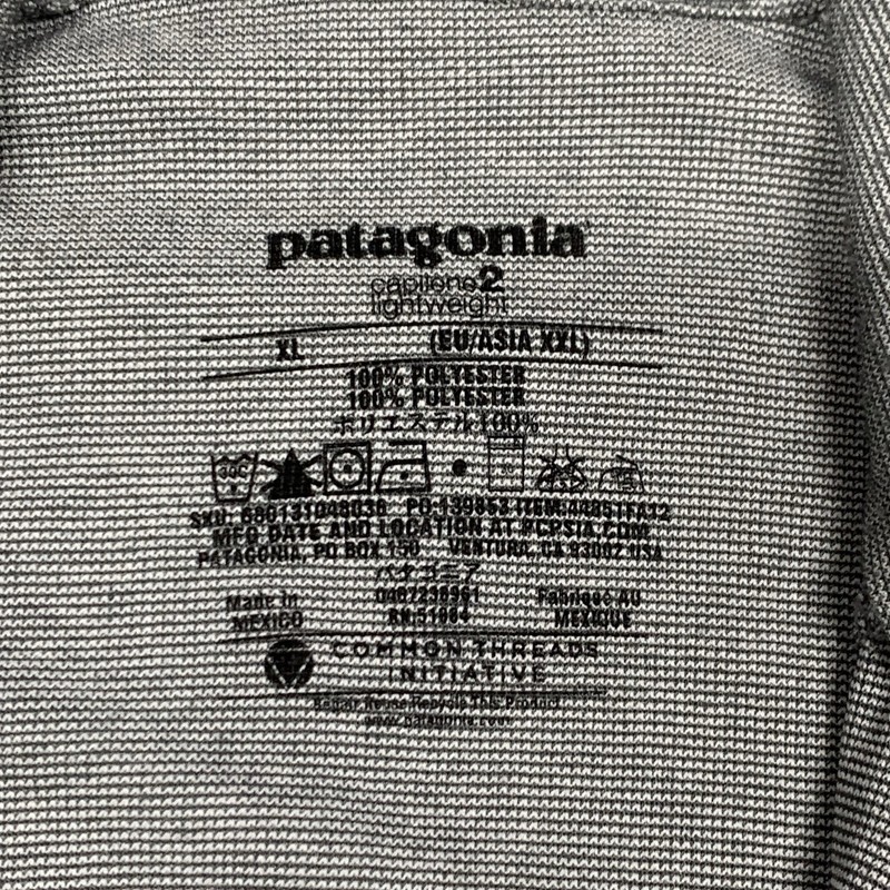 Patagonia Capilene 2 Lightweight 1/2 Zip Mens XL Gray Striped Long Sleeve gallery