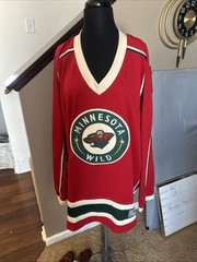 Men’s NHL Team Apparel Minnesota Wild Red & Green Hockey Jersey XL 11 Parise