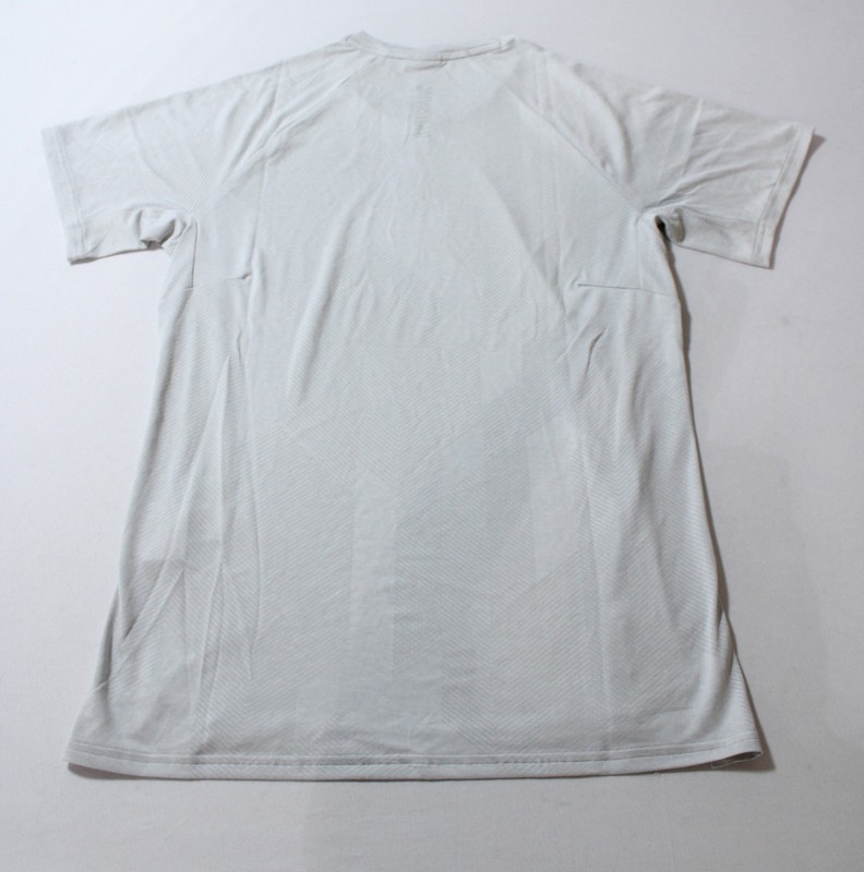 Gymshark Men's Slim Fit Lightweight Apex T-Shirt DM3 Light Gray Small NWT gallery