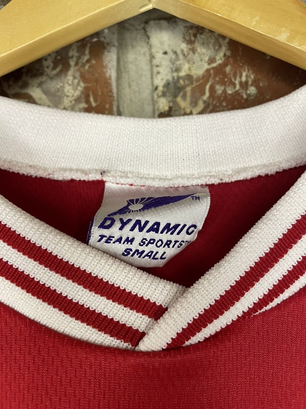 Vintage Red V-neck Dynamic Jersey Checkered Number 2 Streetwear Small Sporty gallery