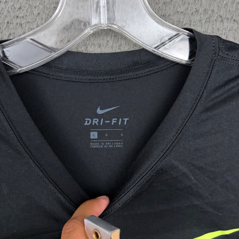 Nike Tennis T-Shirt Mens Large Black Dri-FIT Graphic Swoosh Activewear Training gallery