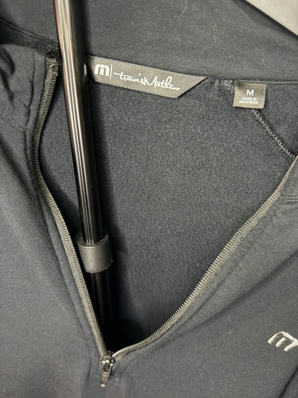 TravisMathew 1/4 Zip Pullover Men’s Med Black Golf Performance Stretch w/Pockets gallery