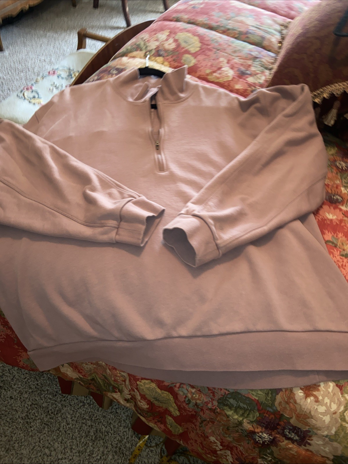 Lulu Lemon 2XL. 1/4 Zip Men’s Sweat Shirt. NWOT. Pit To Pit 28. Length 28. gallery