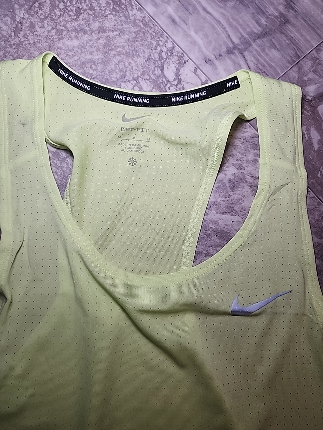 New Nike Fast Dri-Fit Running Singlet Lemon Twist Yellow Tank Top Men's Medium gallery