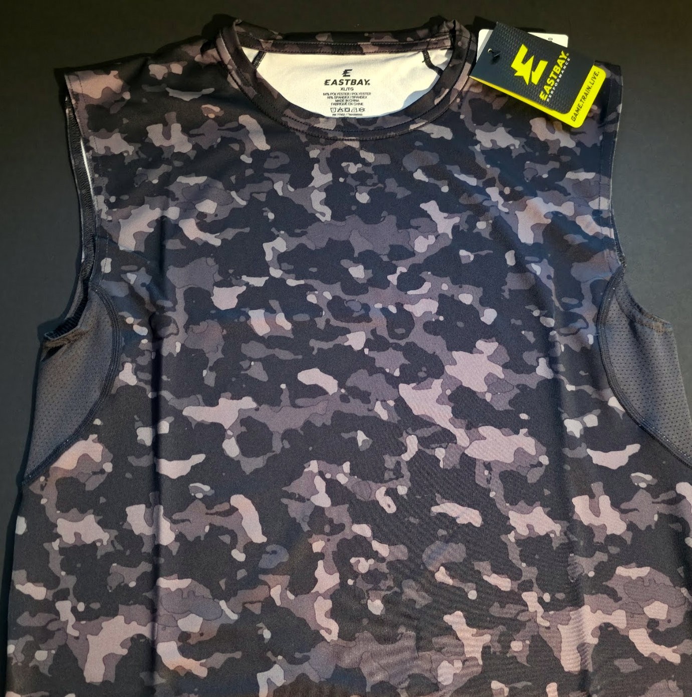 Men's Eastbay Compression Camouflage Heat Gear Short Sleeve Tank /Tee Size XL gallery