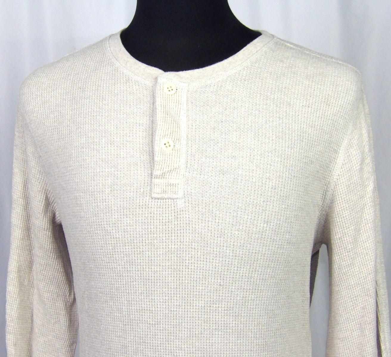 Wallace & Barnes Long Sleeved Beige Waffle Henley Thermal Shirt Men's Medium gallery