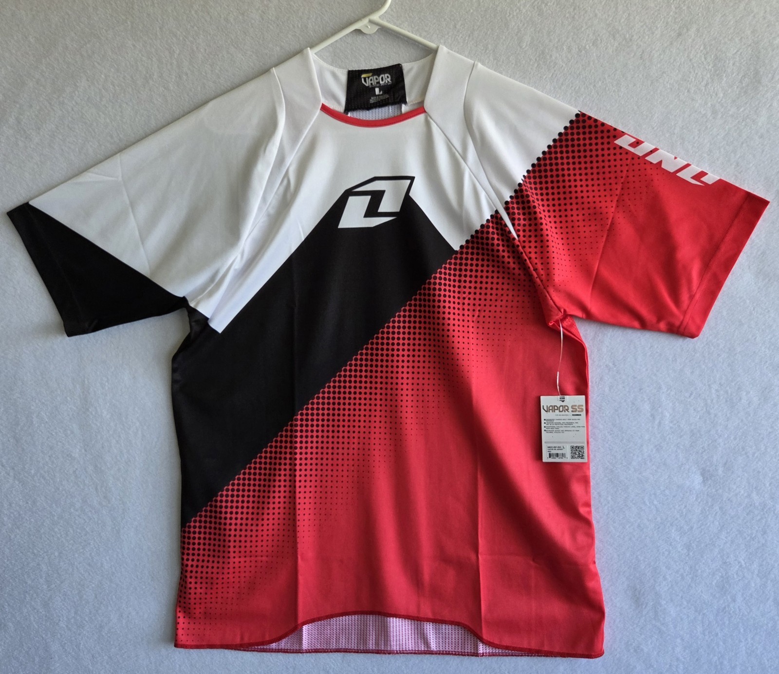 One Industries MTB MX BMX Vapor Short Sleeve Men’s Size Large Black White Red gallery