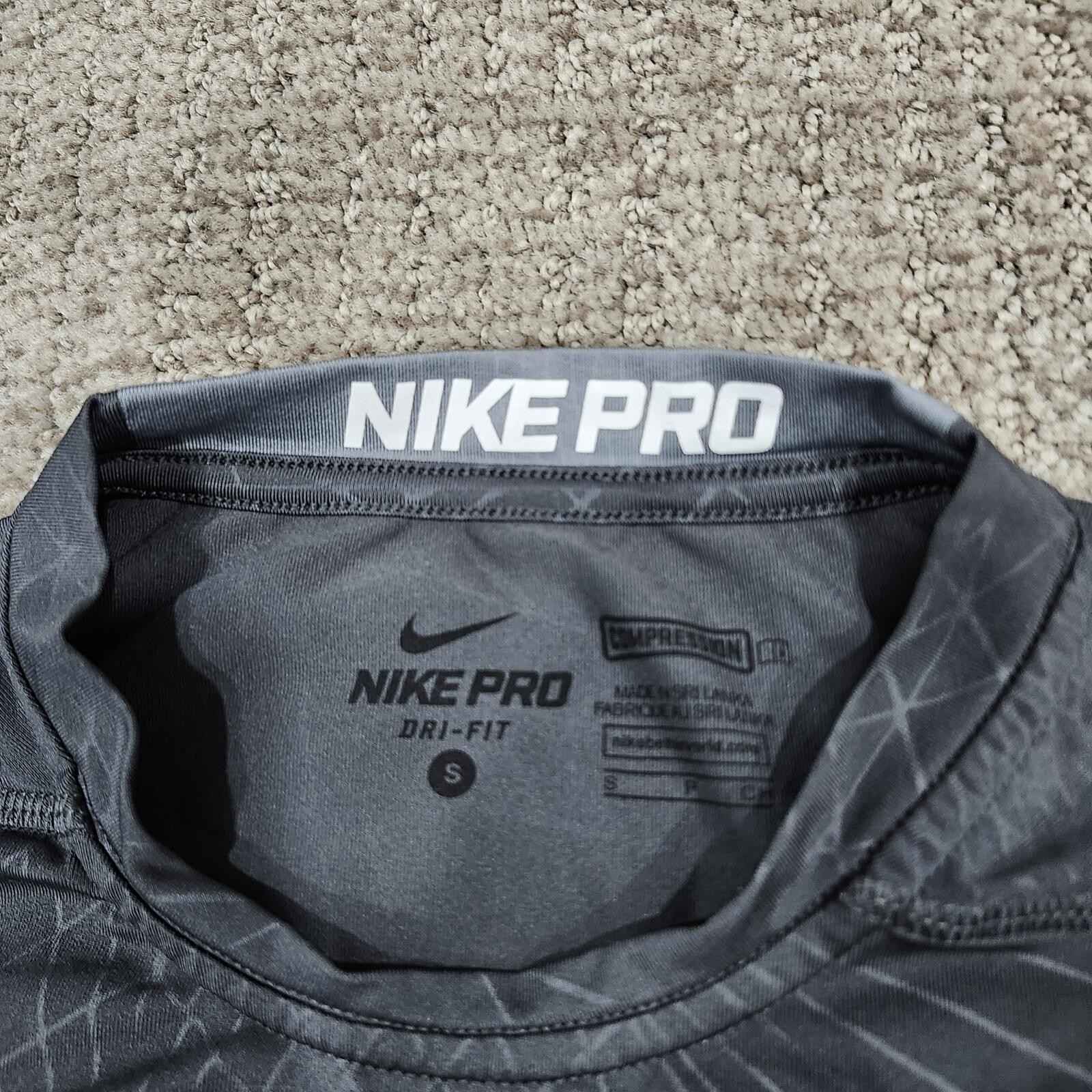 Nike Pro Dri-FIT Compression Training Shirt Black Gray Neon Yellow Size Small gallery