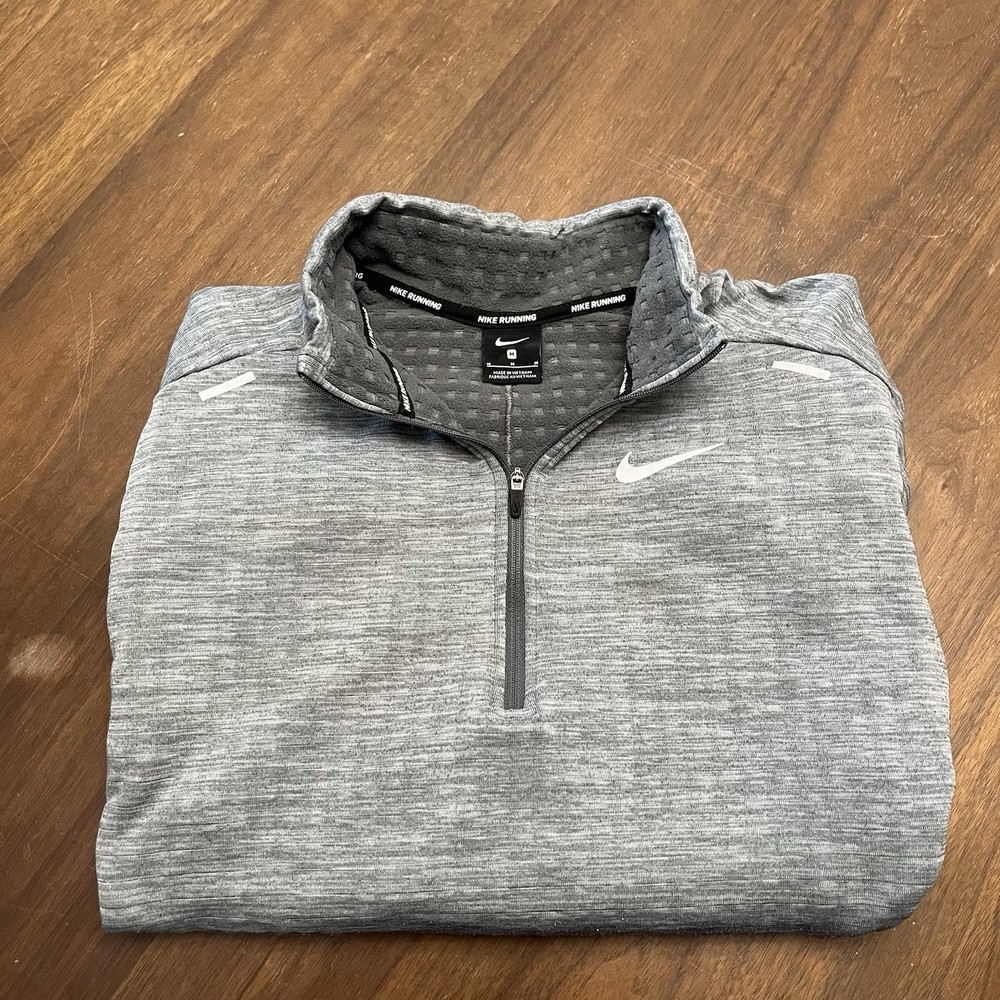 Nike Running Thermal Sphere 3.0 Element Pullover Mens Sz M CU6087-068 Gray