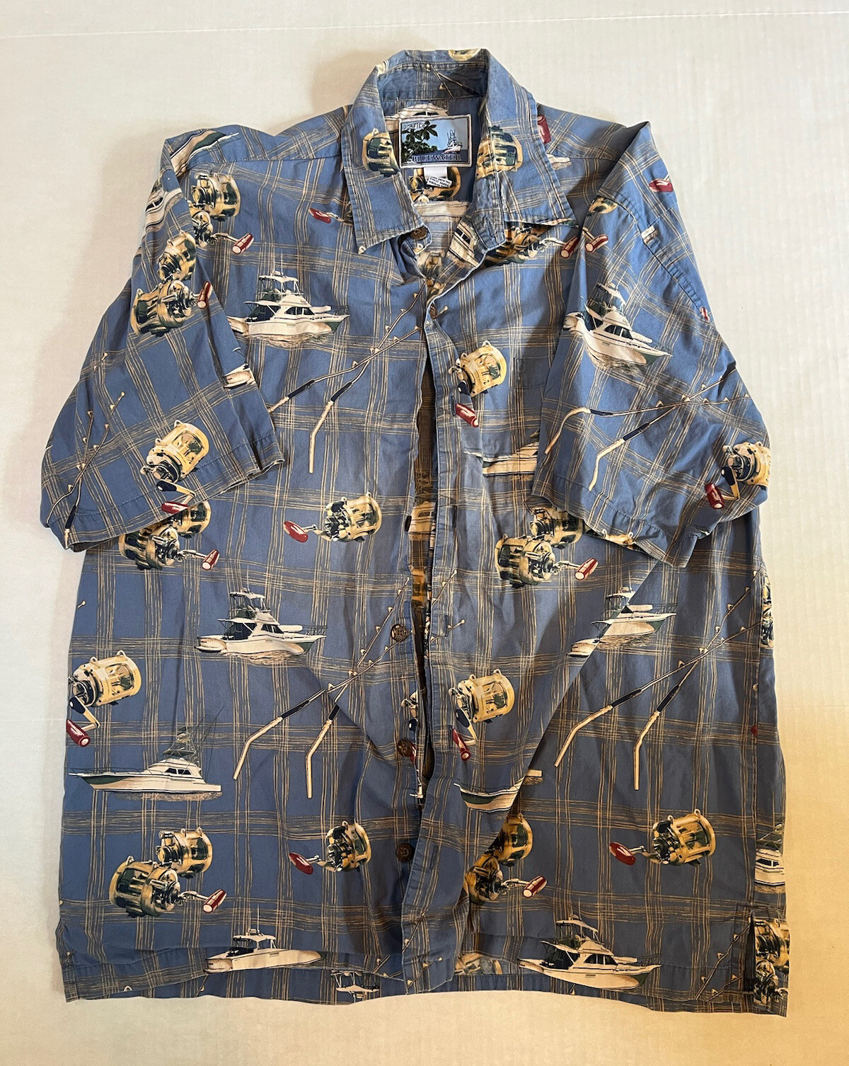 AFTCO Mens Large Bluewater Hawaiian Shirt Fishing Print Reel Poles Boat gallery