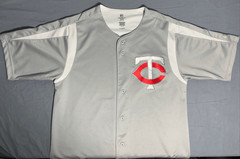 True Fan Minnesota Twins Jersey Adult Size Medium Gray MLB