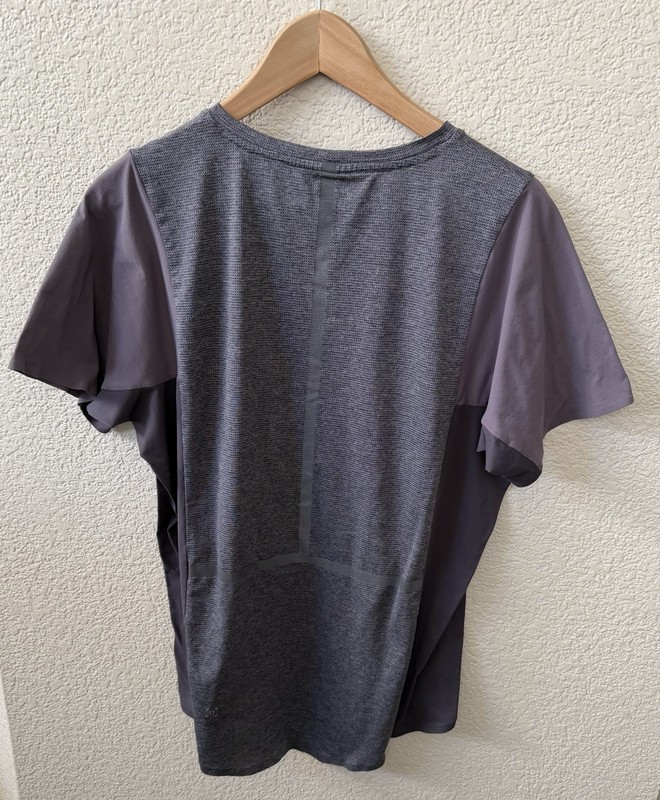 Lululemon X Robert Gellar Collab Men’s Large Active Short Sleeve Gray Contrast gallery
