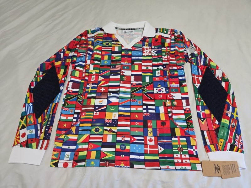 NEW Akomplice X Umbro Vibrant WORLD FLAGS Embroidered PEACE DOVE L/S Polo Jersey gallery