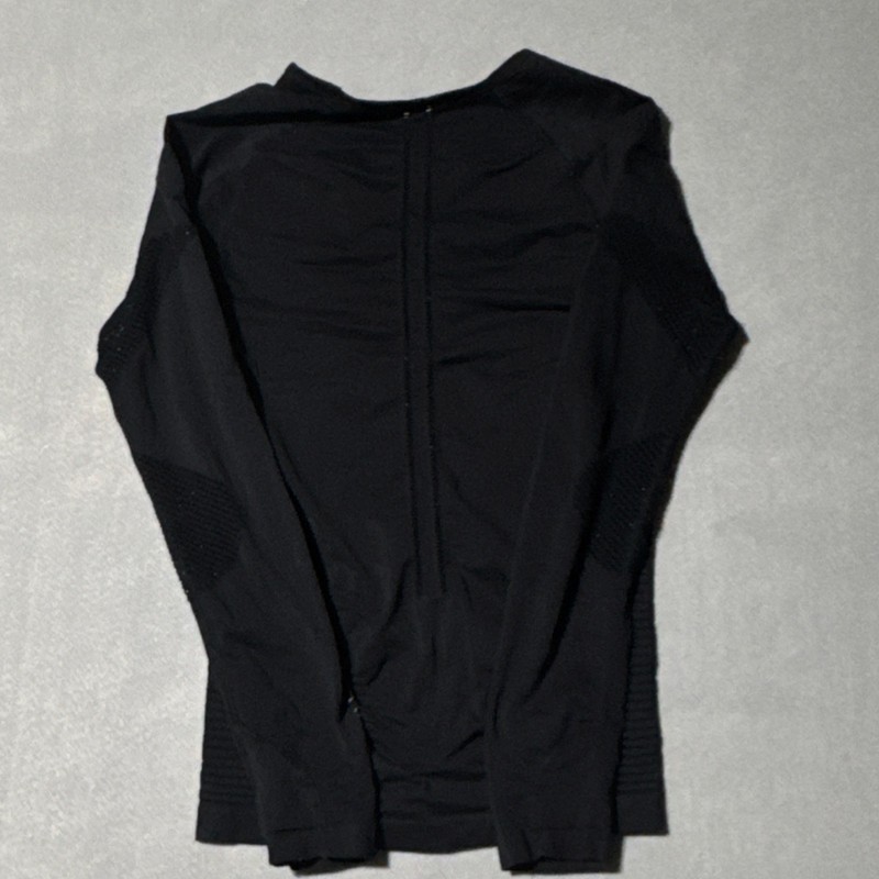 MPG Women’s Pullover compression Size M gallery