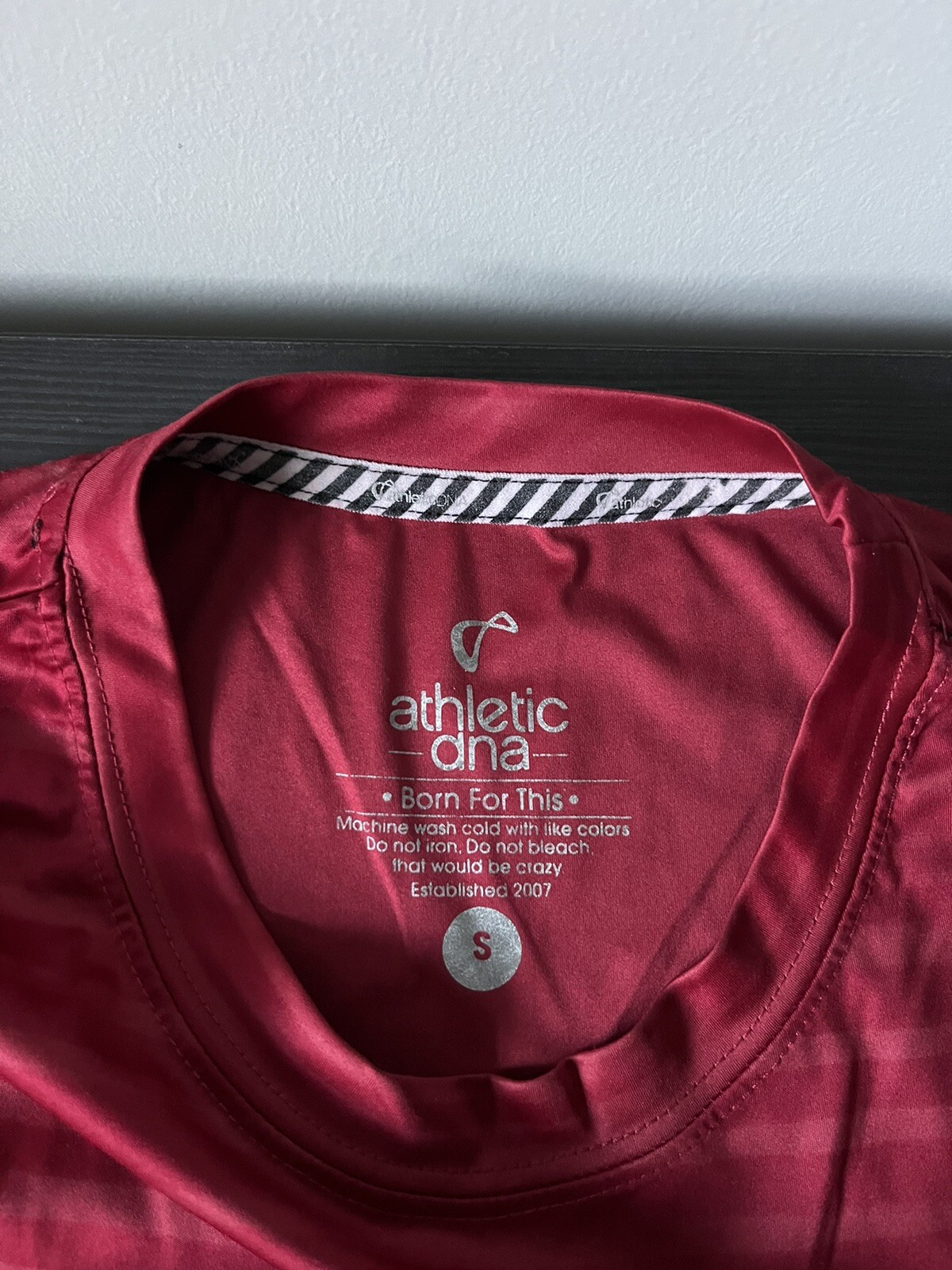 Athletic DNA Performance Crew/Match Tee Red Men's Small gallery