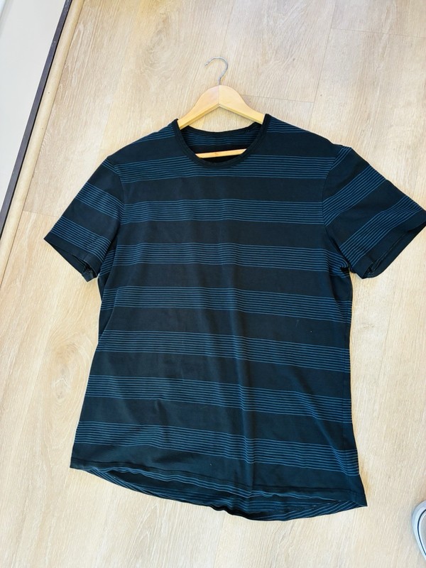 LULULEMON- Two- 5 Year Basic V-Neck Tees Soft Vitasea. Striped & Blue XL EUC gallery