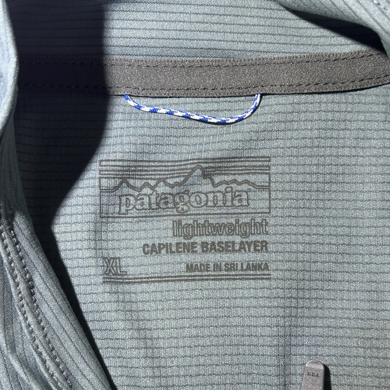 Patagonia Men’s Capilene Midweight Zip-Neck Base Layer Long Sleeve Shirt Size XL gallery