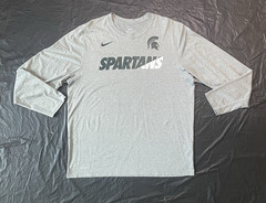 Nike Spartans Dri-FIT Men’s XL Gray Long Sleeve Crew Neck Graphic Logo Tee