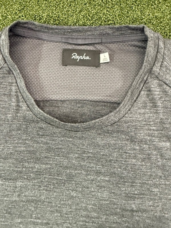 Rapha Merino Long Sleeve T- Shirt Dark Gray sz L *With Reflective Inside Sleeves gallery