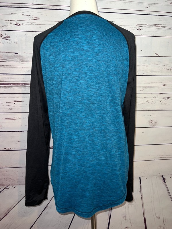 American Eagle Outfitters Tee Shirt Small T-Shirt Long sleeve 360 Extreme Flex gallery