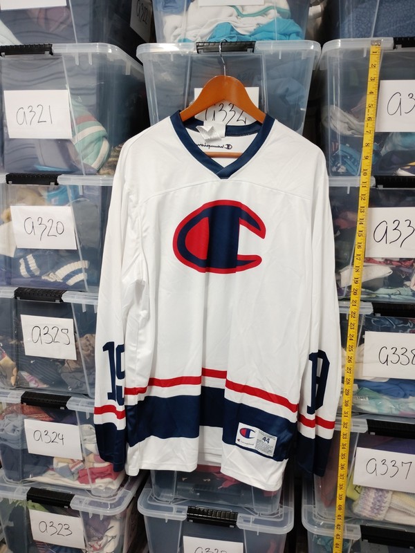 Champion Jersey Shirt Size 44 Long sleeve Polyester Hockey Ligntly Worn A23 gallery