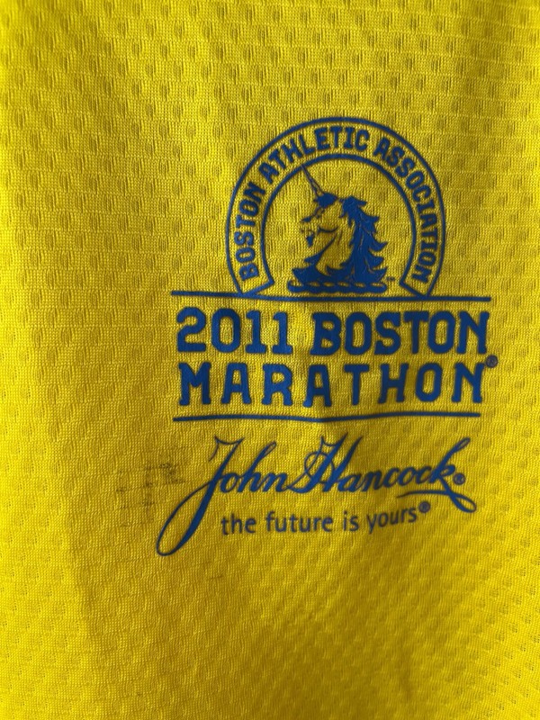 Adidas 2011 Boston Marathon Running Long Sleeve Yellow Event Shirt Men's M gallery