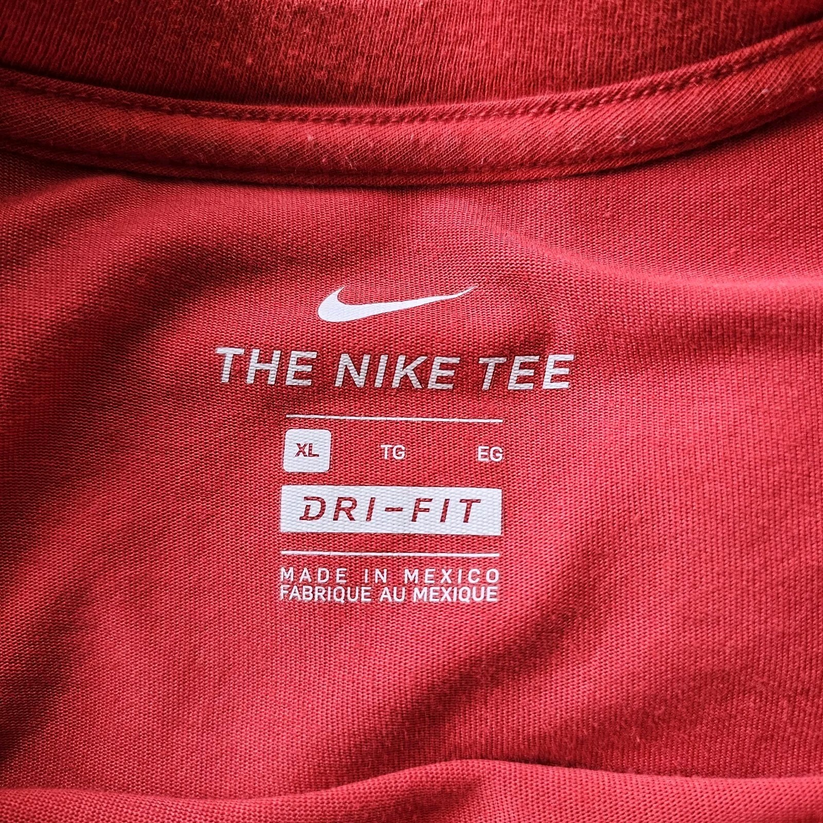 2018 Nike Dri-FIT Stacking Checks T Shirt XL gallery