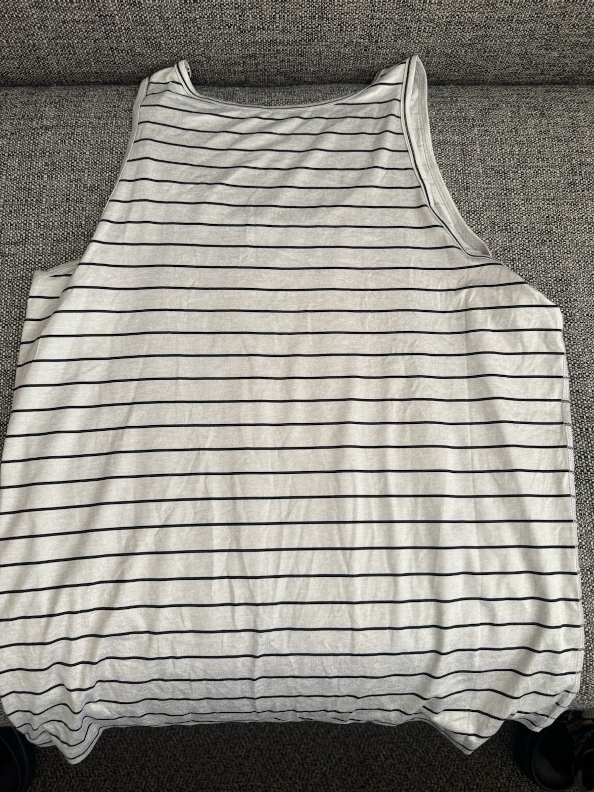 rabbit Men's Striped Tank Top Scoop Neck Sleeveless White/Black Size L gallery