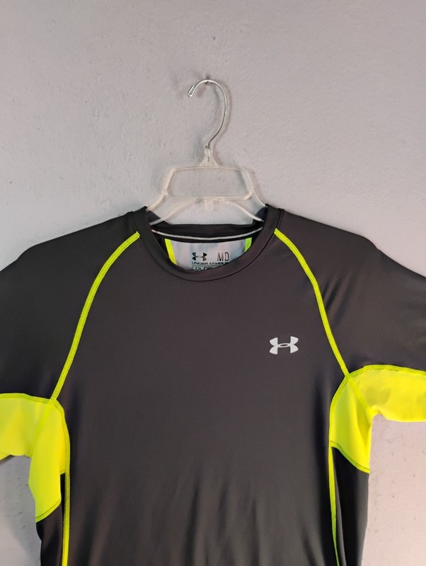 Under Armour Mens Shirt Medium Multicolor Heat Gear Regular Fit Code Black gallery