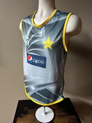 Men’s Pakistan Cricket PEPSI Sleeveless Jersey (S)