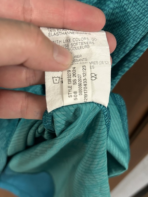 Under Armour Run COOLSWITCH Printed Short-Sleeved T-Shirt in Teal Size Small gallery