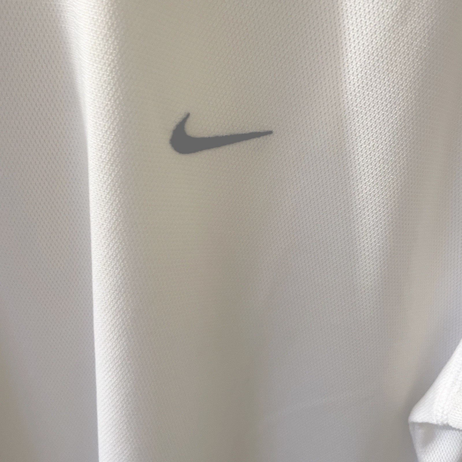 Nike Dri-FIT Shirt XL White Athletic Performance Training Gym Running Tee gallery